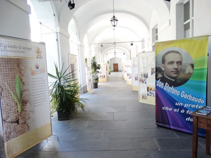 Gallery: mostra fotografica "Il Granello di Senape" a Cuneo in Seminario Vescovile - 2